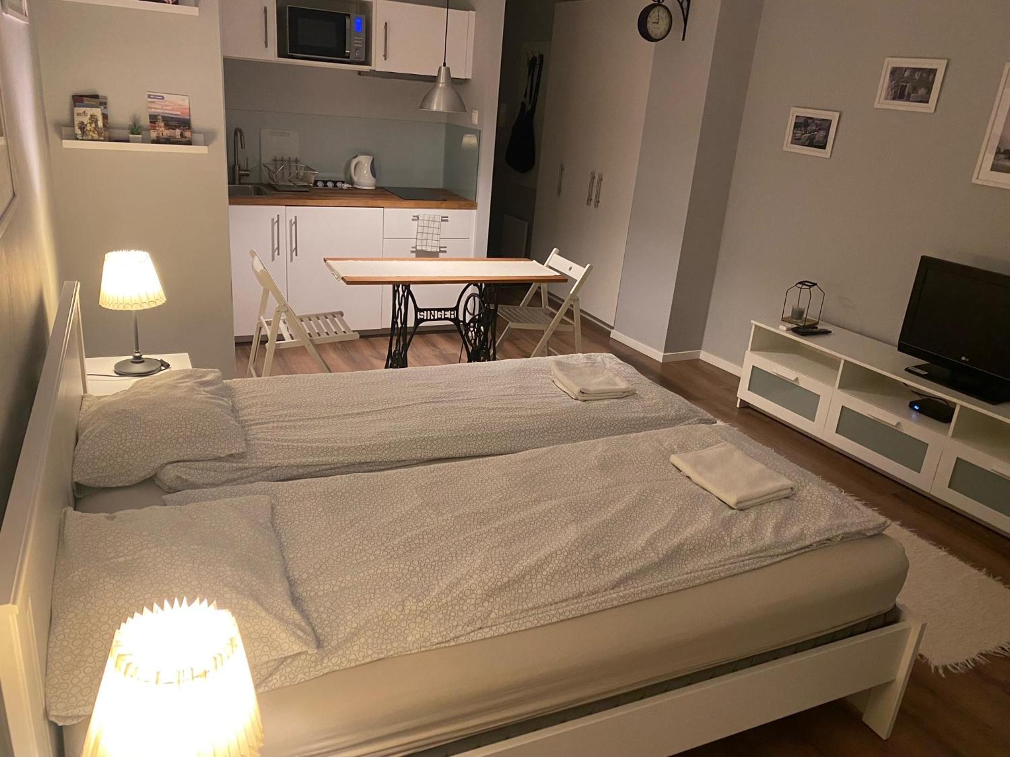 B&B Apartman Эгер Экстерьер фото